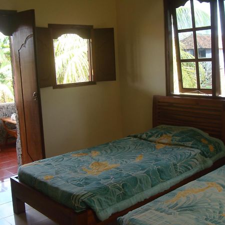 Gusti Home Stay Ubud Esterno foto