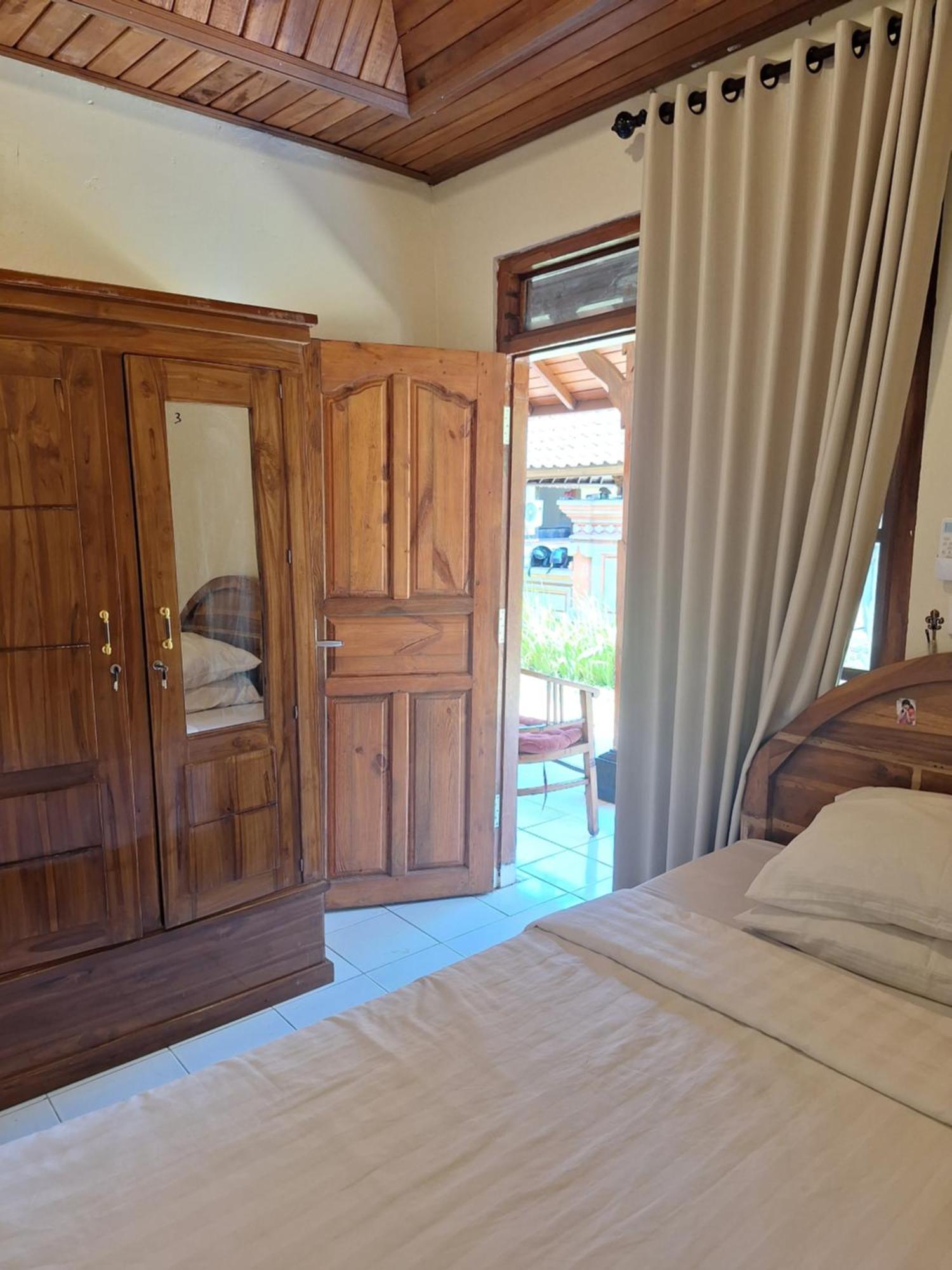 Gusti Home Stay Ubud Esterno foto
