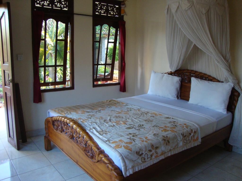 Gusti Home Stay Ubud Esterno foto
