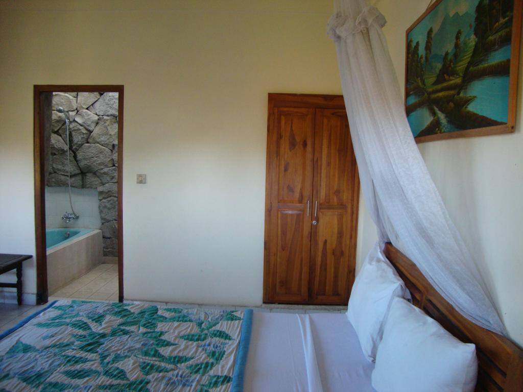 Gusti Home Stay Ubud Esterno foto