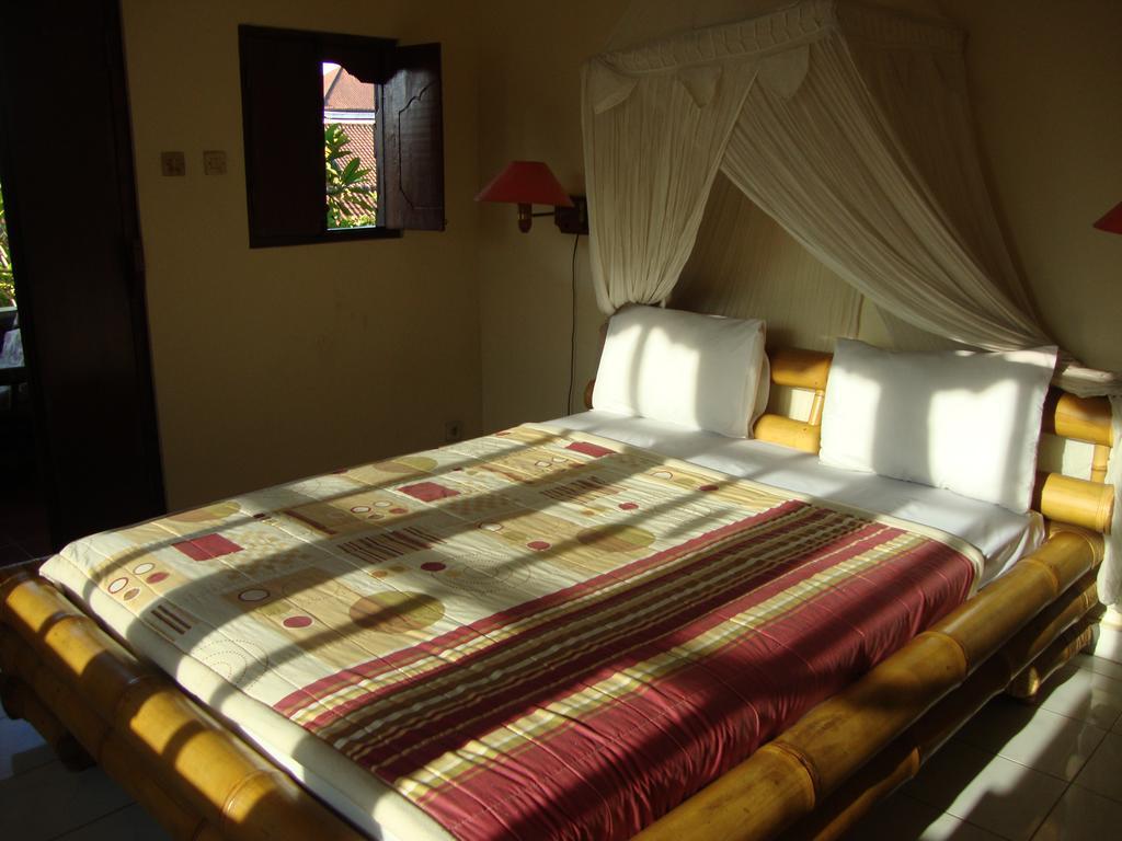 Gusti Home Stay Ubud Esterno foto