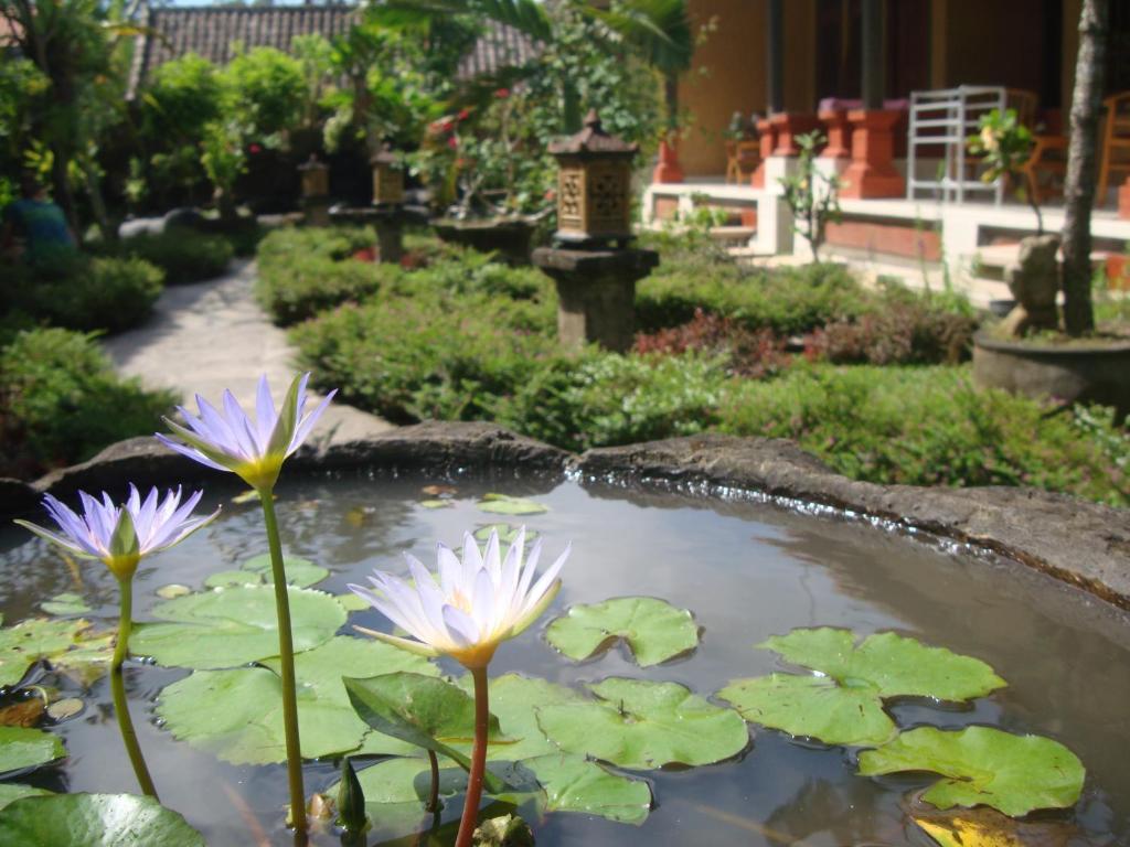 Gusti Home Stay Ubud Esterno foto